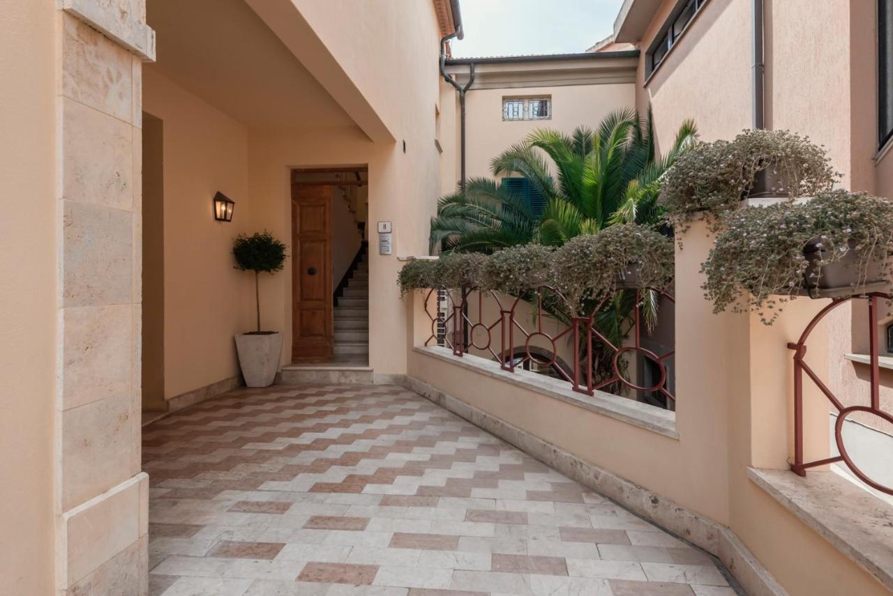 Palazzo Degli Archi Appartement San Vincenzo Buitenkant foto